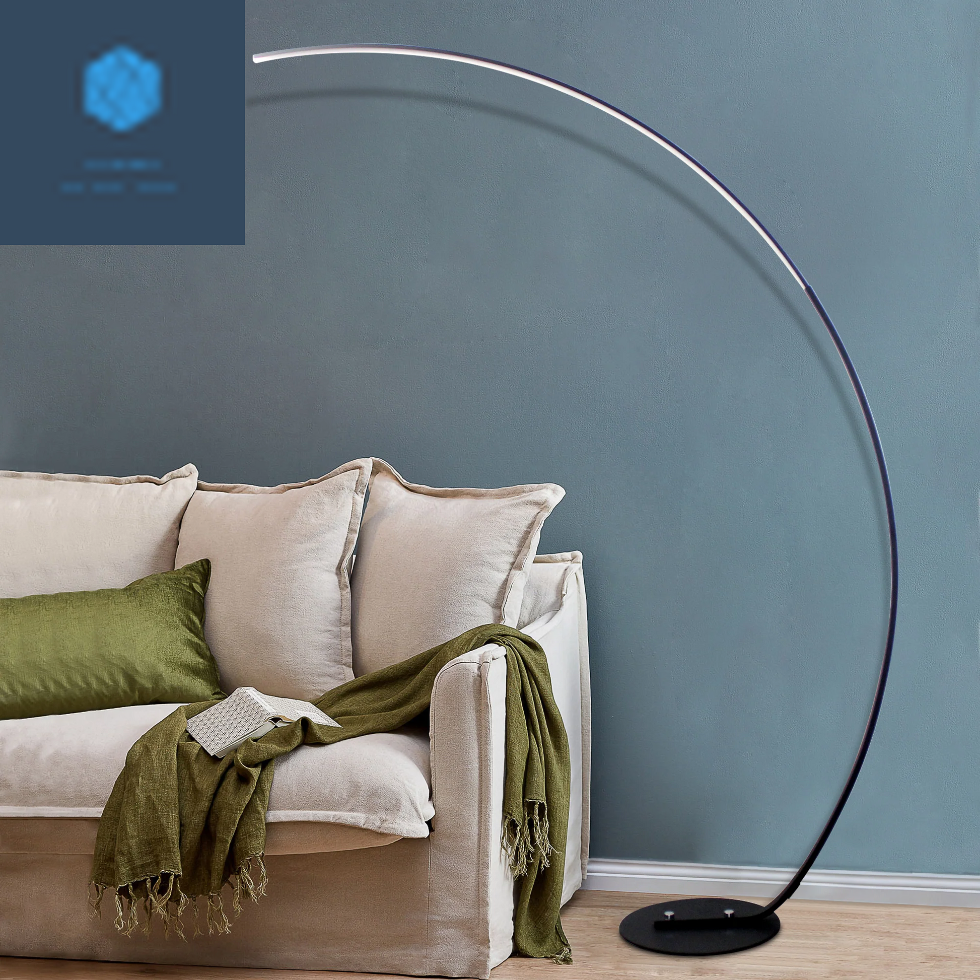 Stylish RGBW Modern Curve Floor Lamp - Upgrade Your Space with the Latest Design!